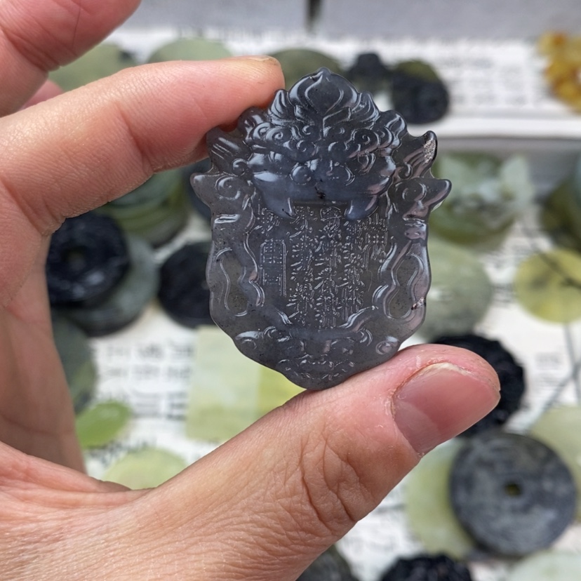【闪购商品】岫玉颈饰未镶嵌岫玉山鬼令吊坠