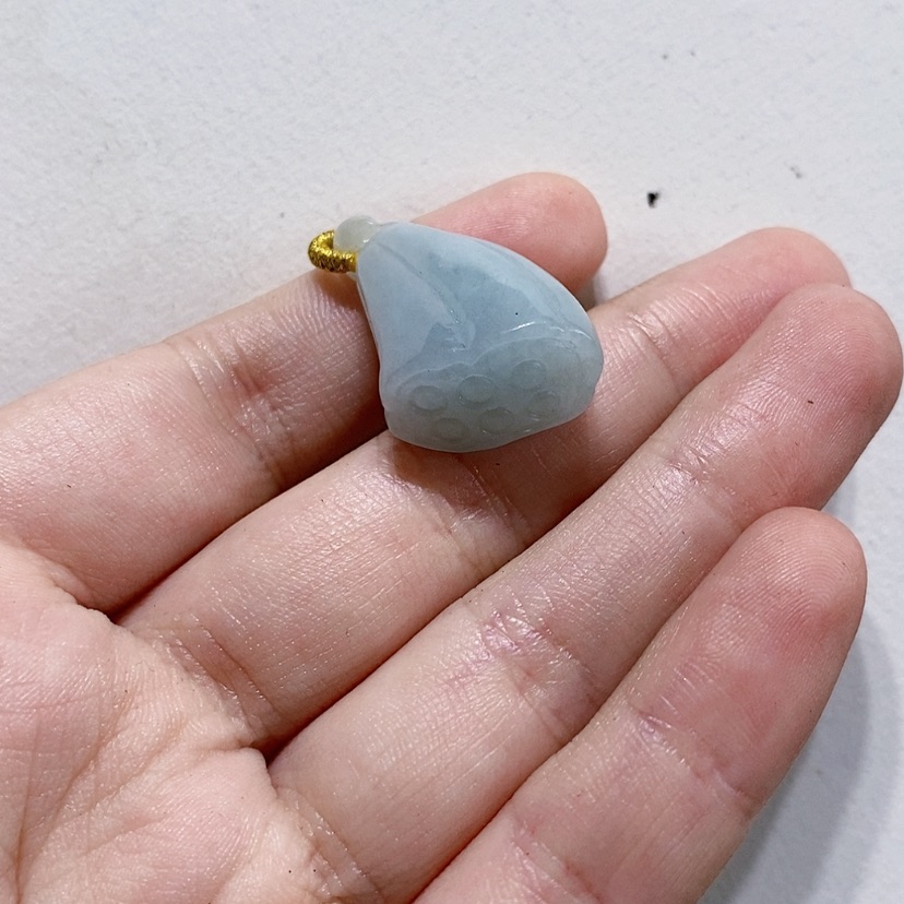 【闪购商品】翡翠未镶嵌颈饰