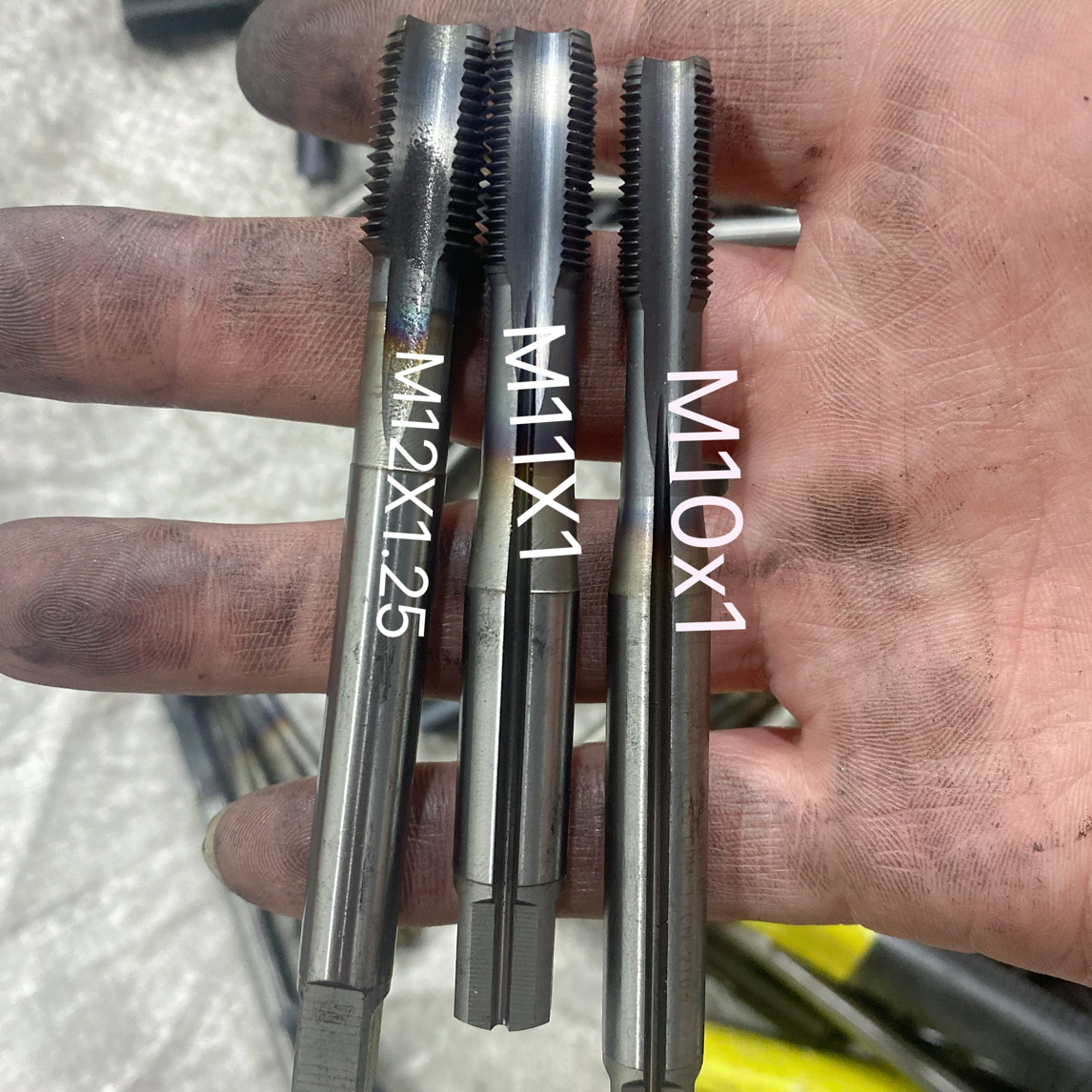 直播福利OSG进口镀钴丝锥适用于不锈钢M10/M11/M12直槽牙攻