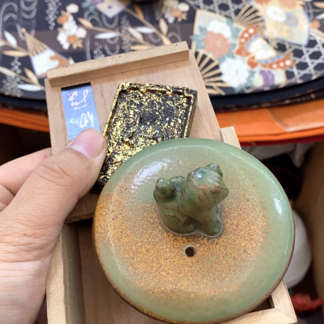 瓷片哈哈哈哈哈哈哈哈哈哈哈