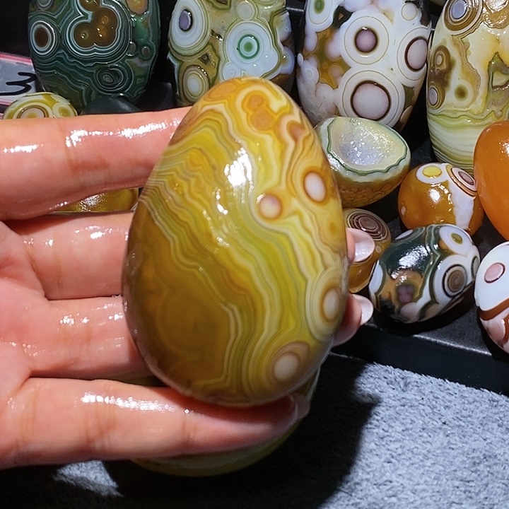 玛瑙/玉髓未镶嵌珠宝奇石29