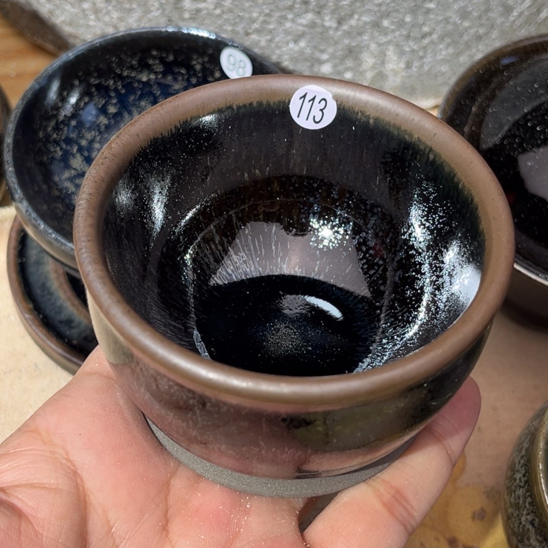 茶盏义兴龙窑坚持真柴烧