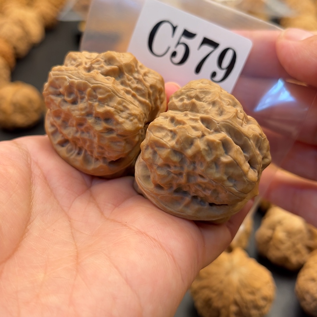 小***儿把件桃核蛙蛙了独立40