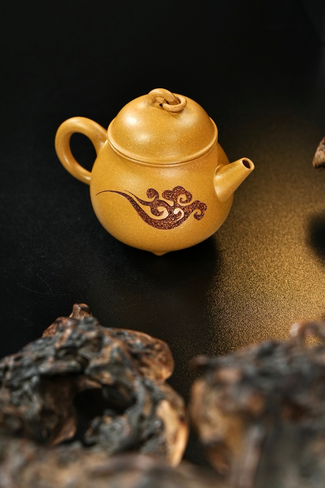 紫砂壶如意黄金段130cc