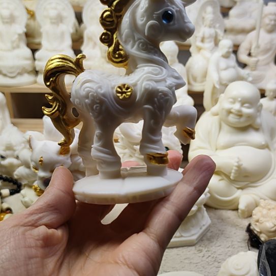 木菩提果小马摆件工艺品