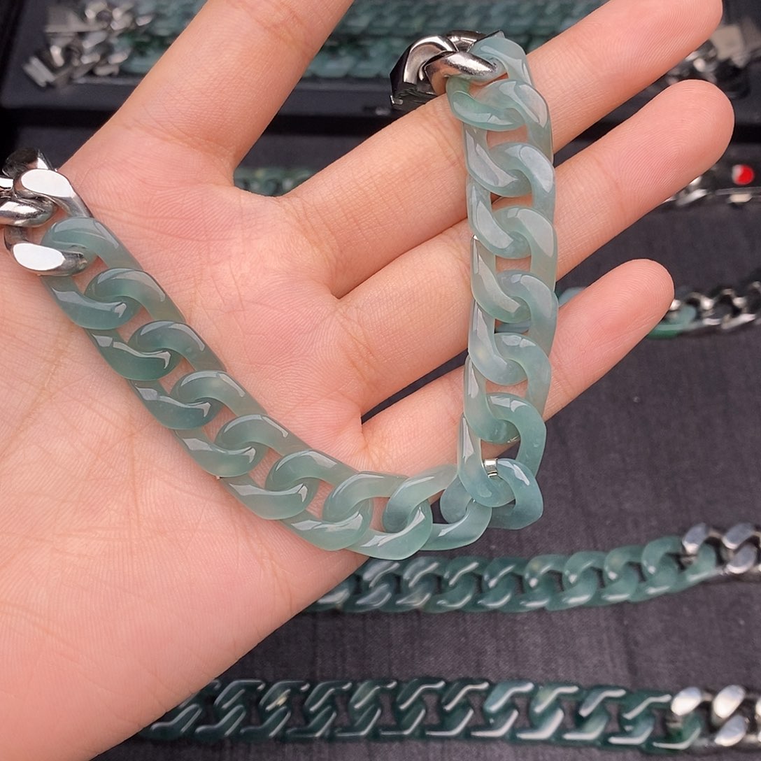 如***！翡翠未镶嵌手链翡翠
