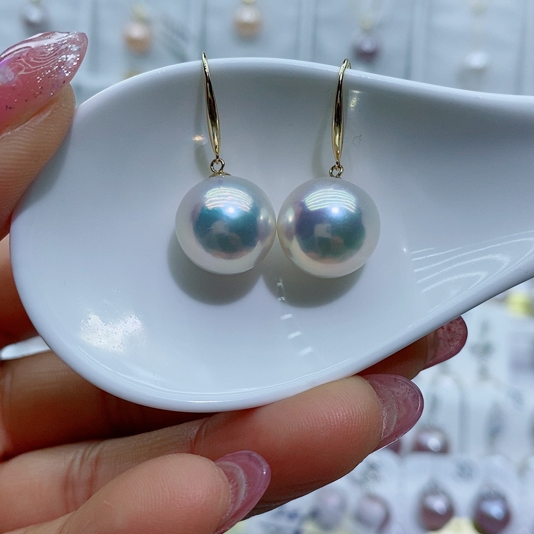 淡水珍珠吊坠(赠链)18K金镶嵌