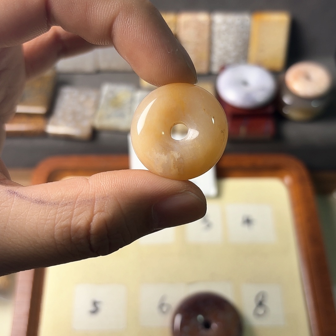 硅化玉颈饰未镶嵌卉***h