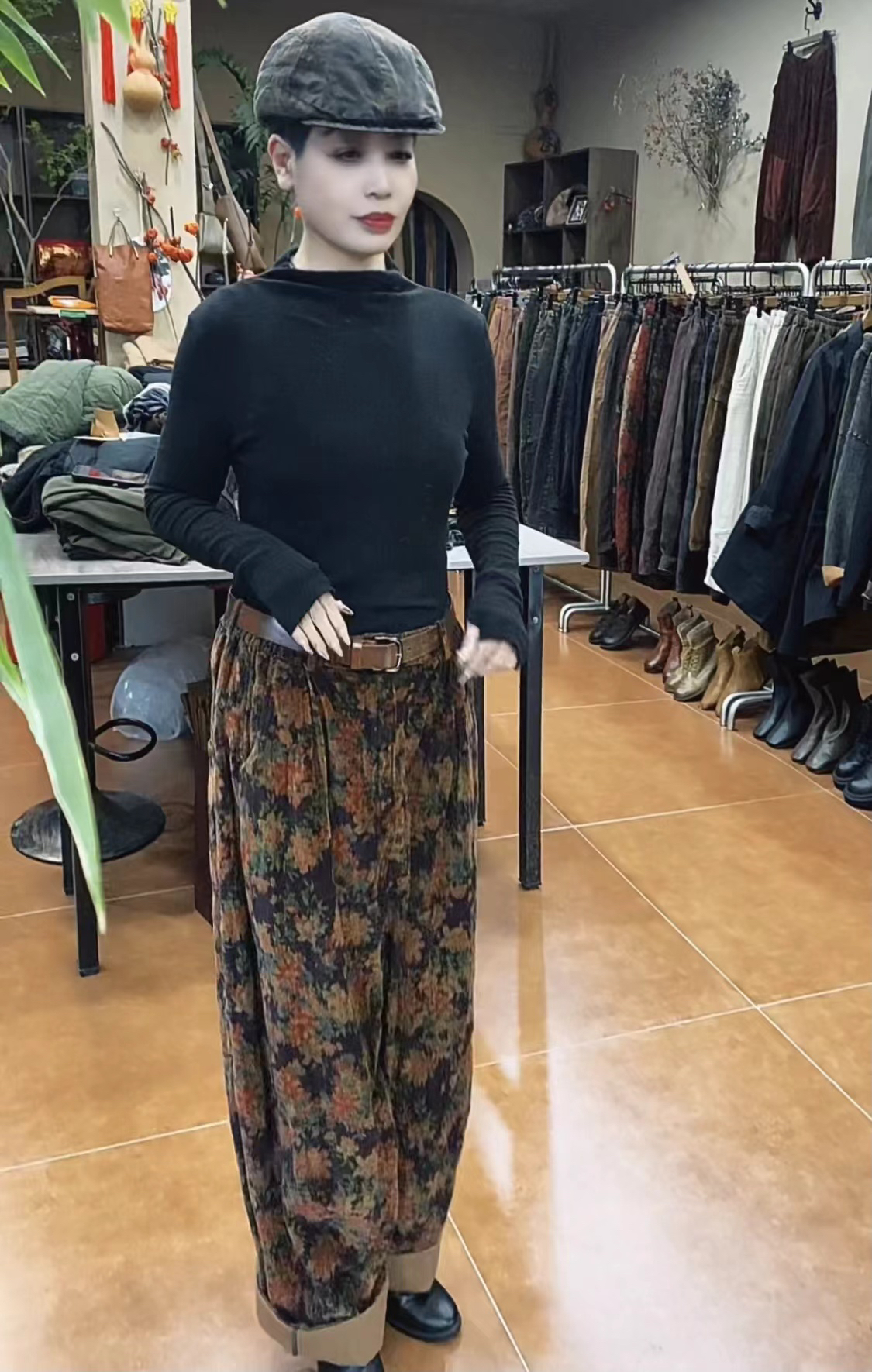 花裤子早春新款休闲裤