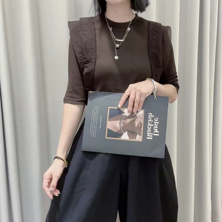 圆领T恤欧式显瘦拼接洋气夏季纯色常规女气质