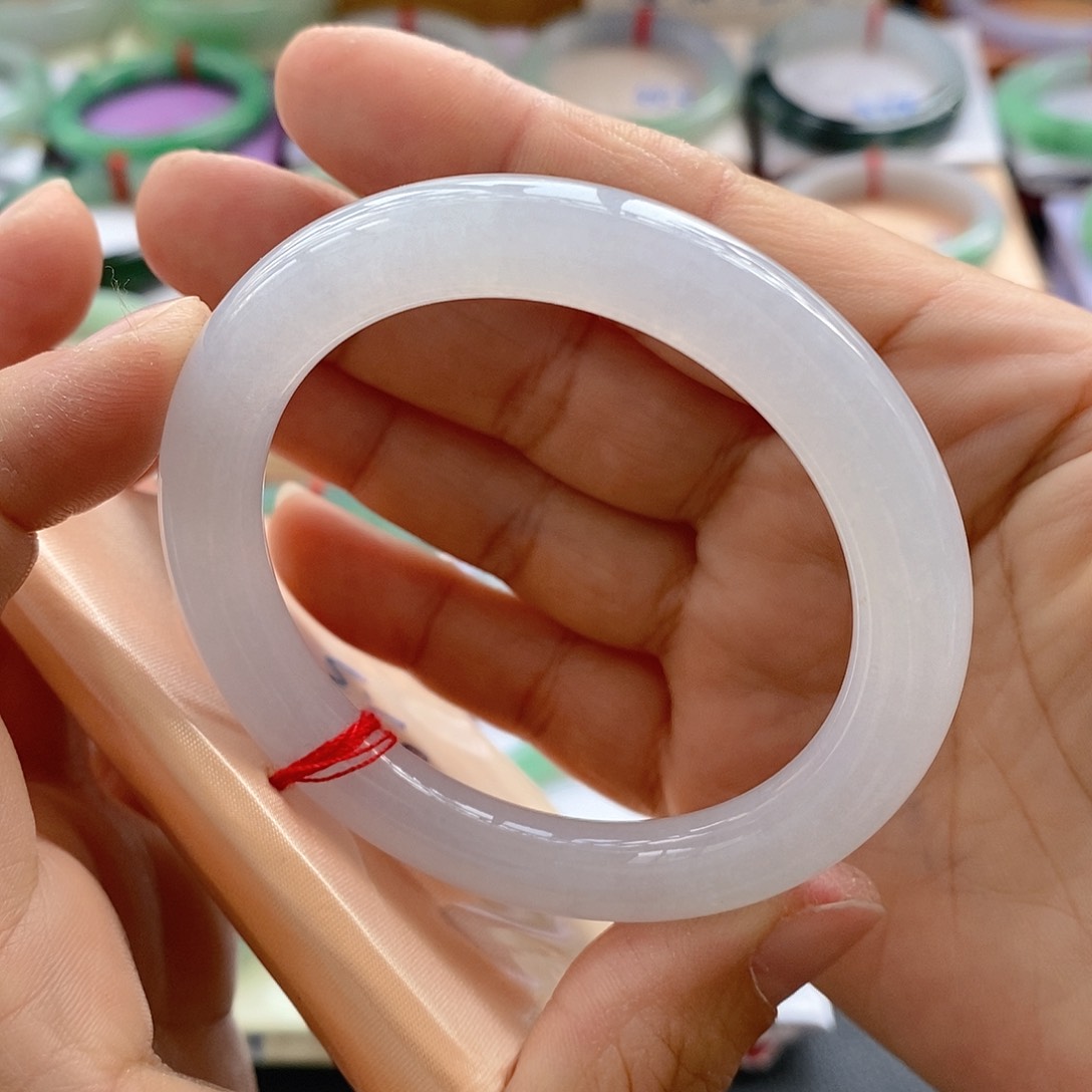 翡翠手镯未镶嵌10号