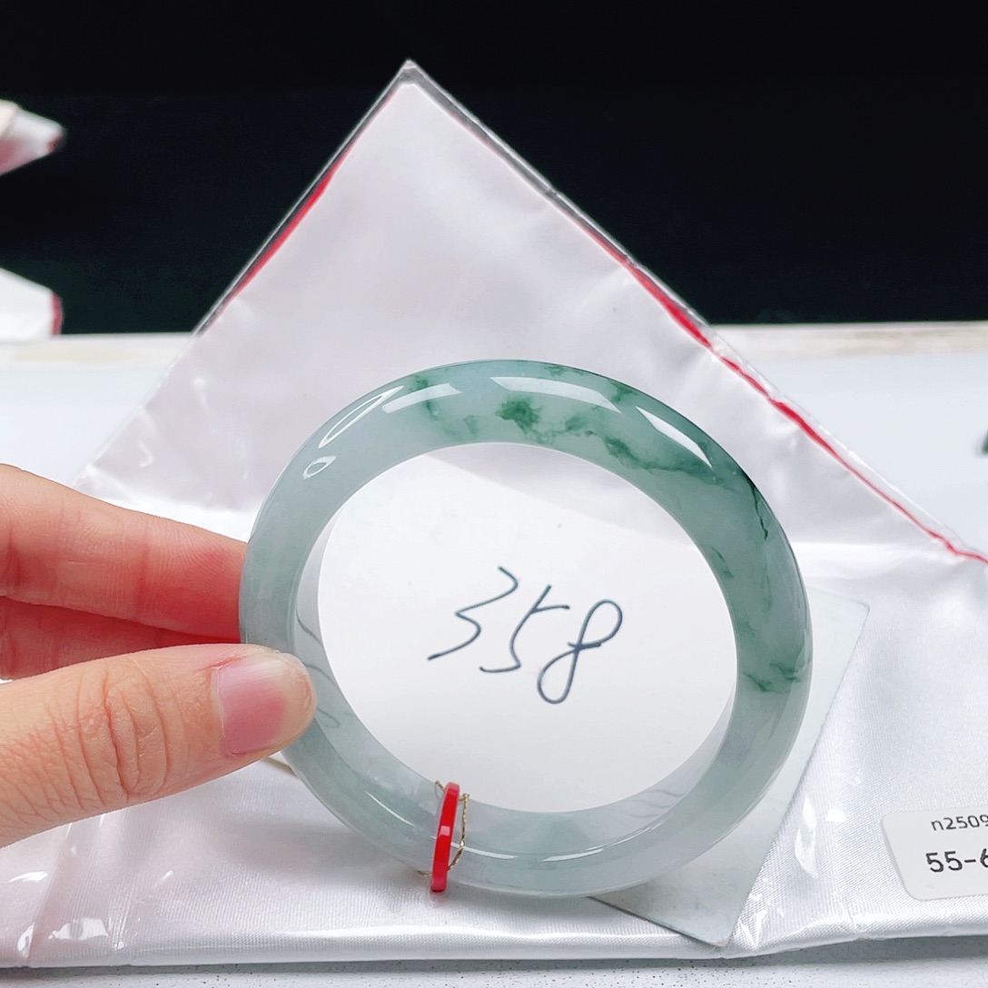 翡翠未镶嵌手镯55+正圈