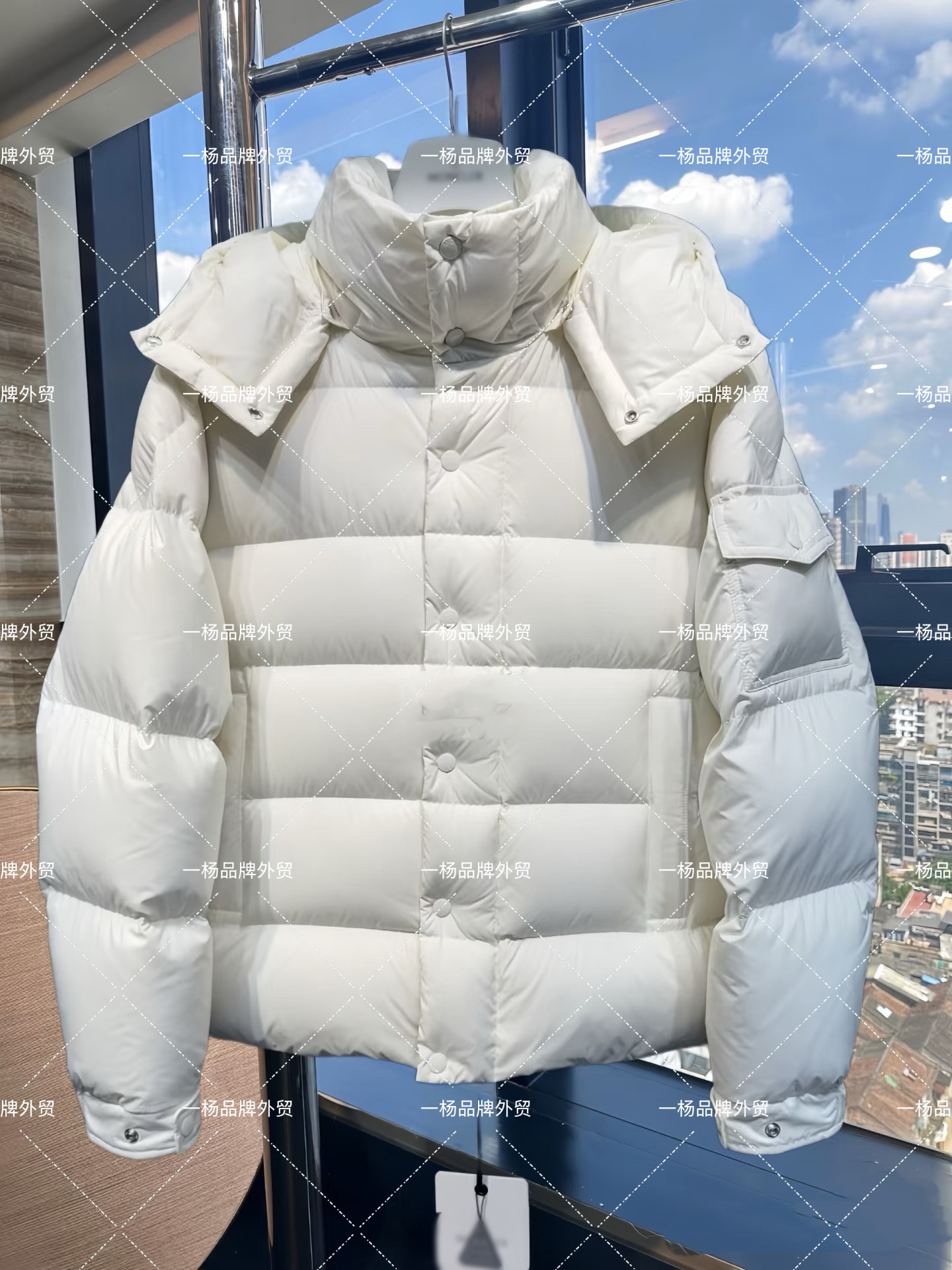 25冬季新款M家70周年羽绒服女单标雾面玛雅maya加厚连帽90白鸭绒