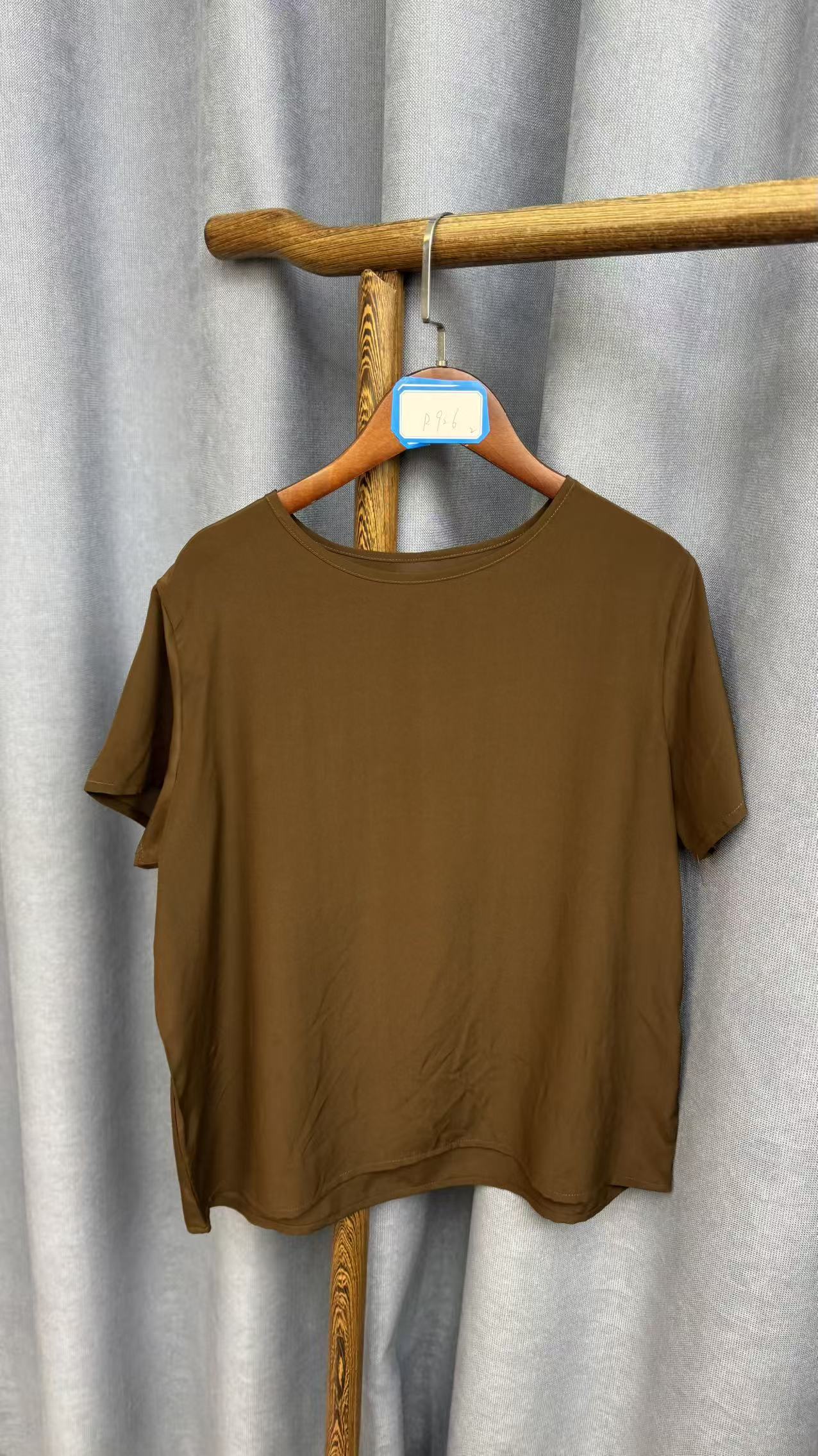 秋季新款休闲时尚圆领桑蚕丝短袖上衣女R926