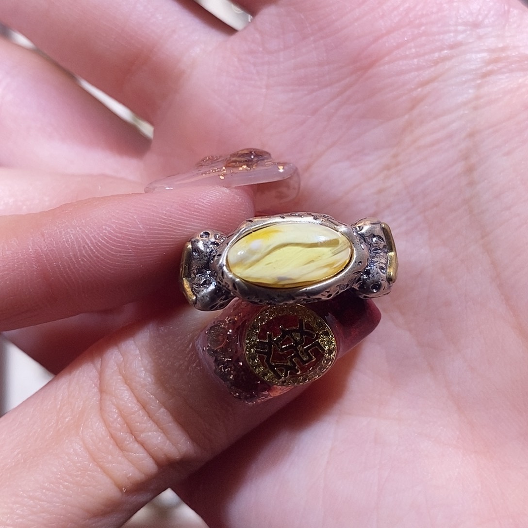 琥珀戒指银S925镶嵌?****戒指
