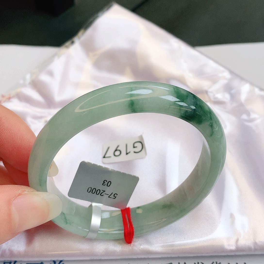 【闪购商品】翡翠手镯未镶嵌缅甸天然a货翡翠