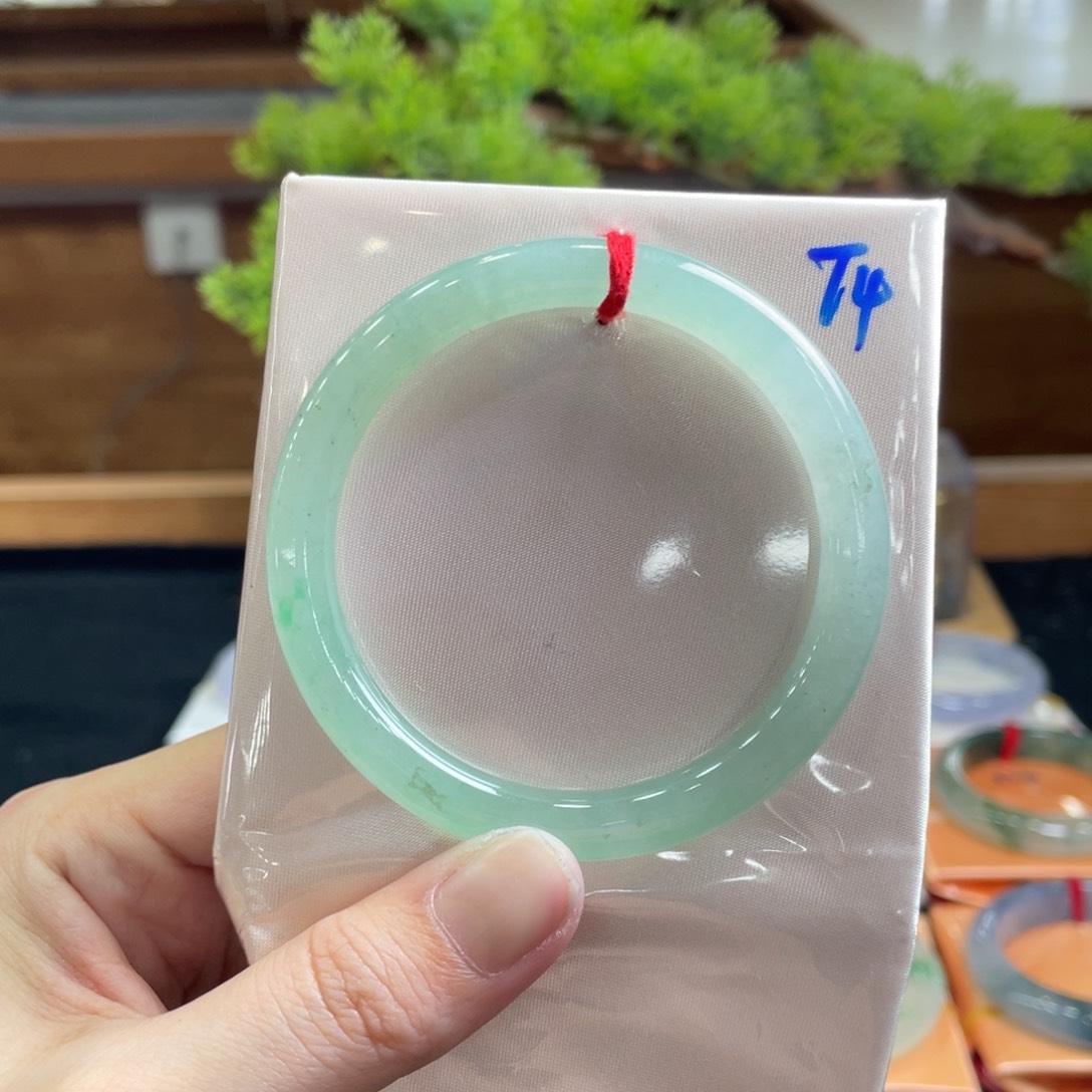 翡翠手镯未镶嵌54 圆条 