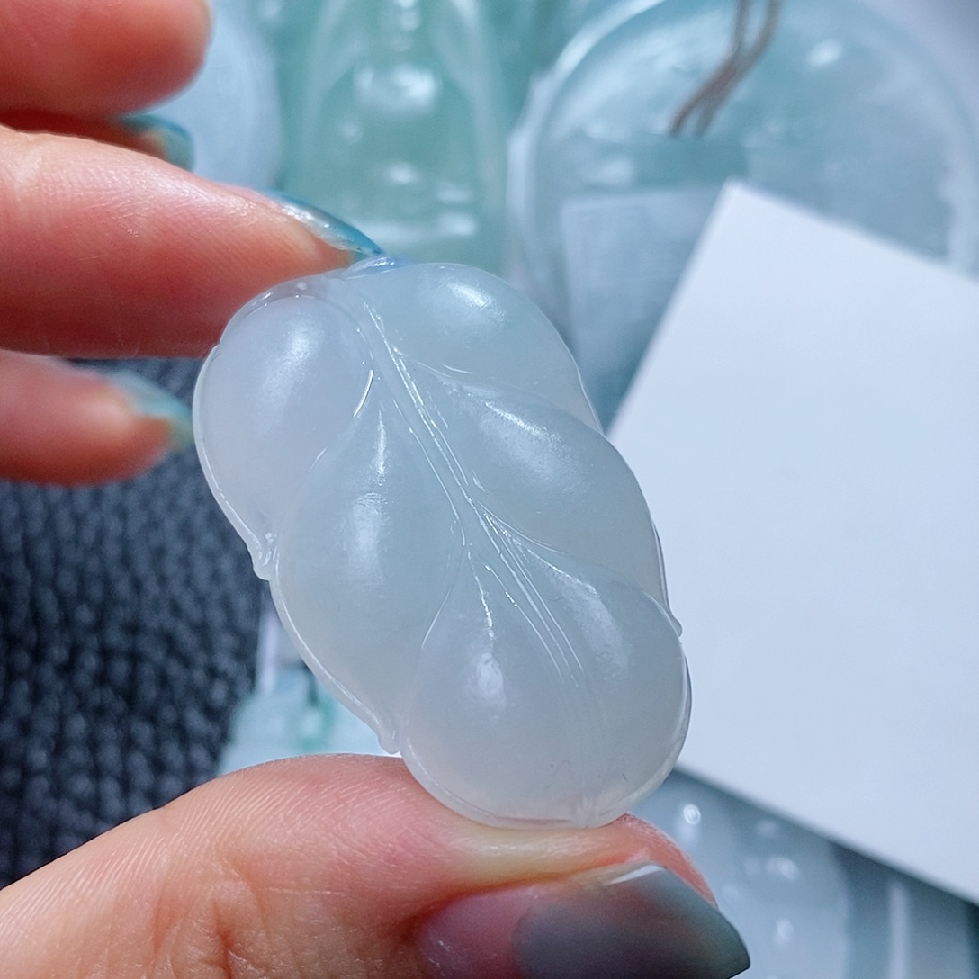 定制翡翠未镶嵌毛货付款后确认抛光