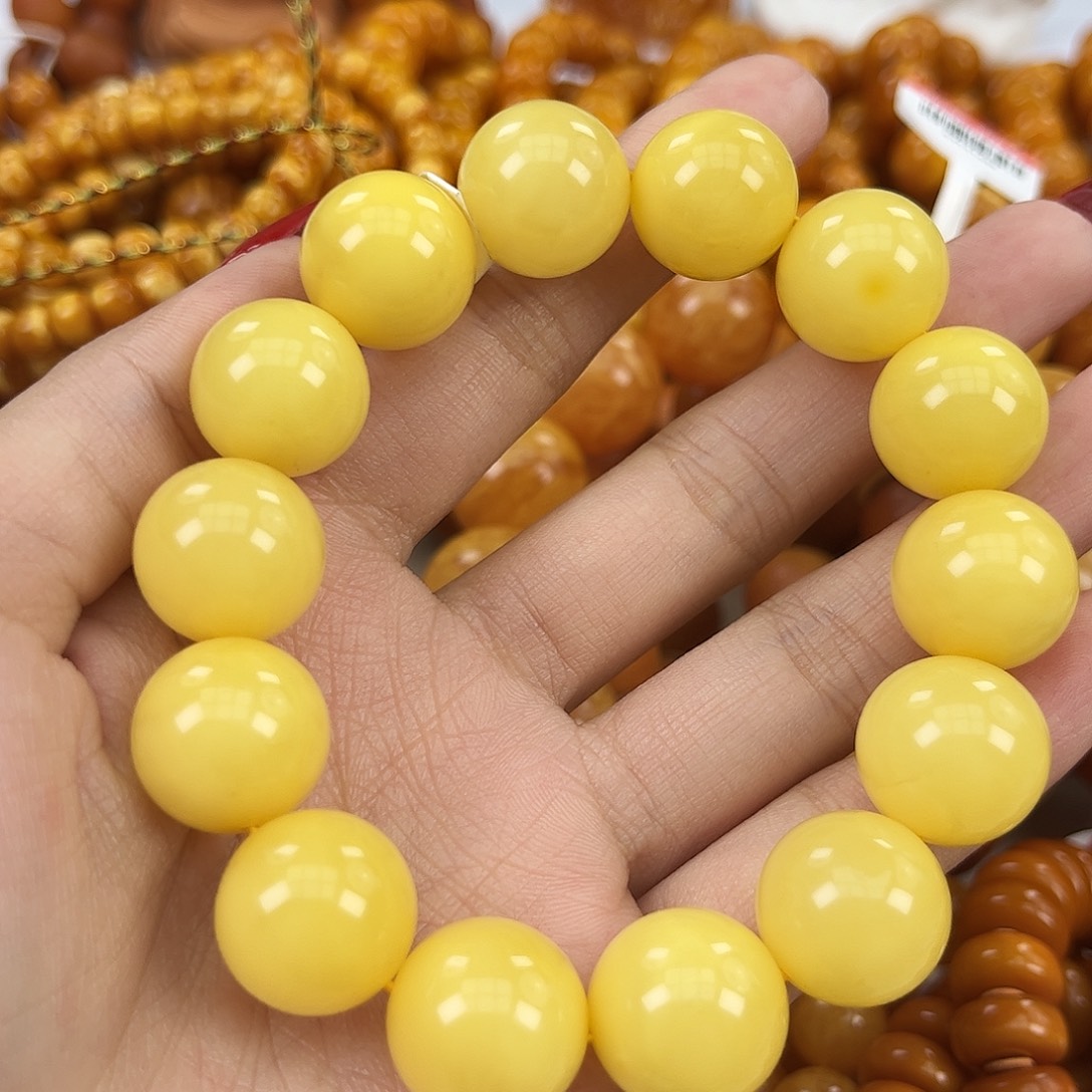 琥珀颈饰未镶嵌何*生蜜蜡