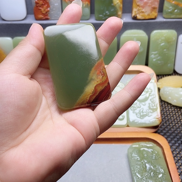 开***心新疆昆仑山脉料平安牌