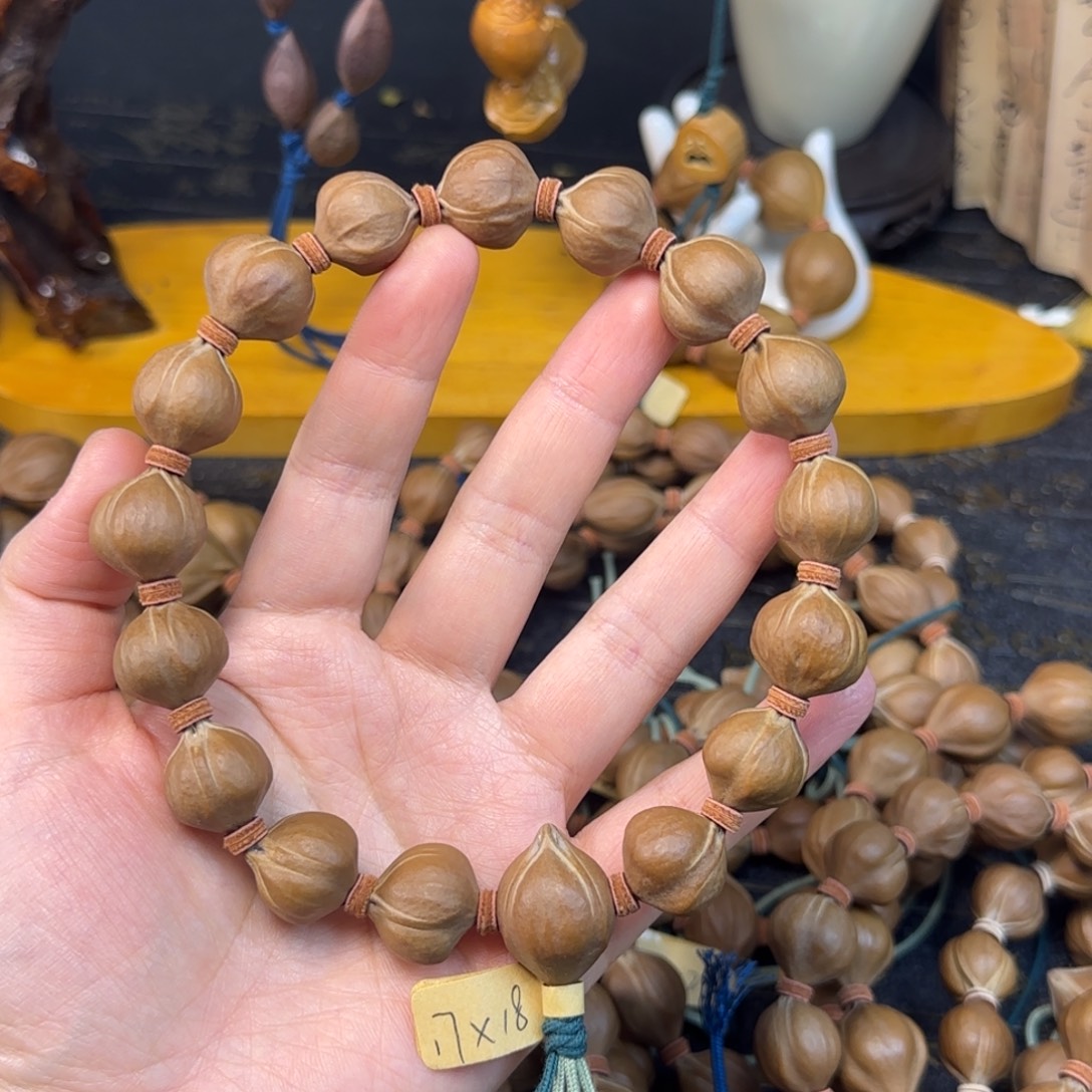 唐***藏木质类17-18四花蜜桃臀