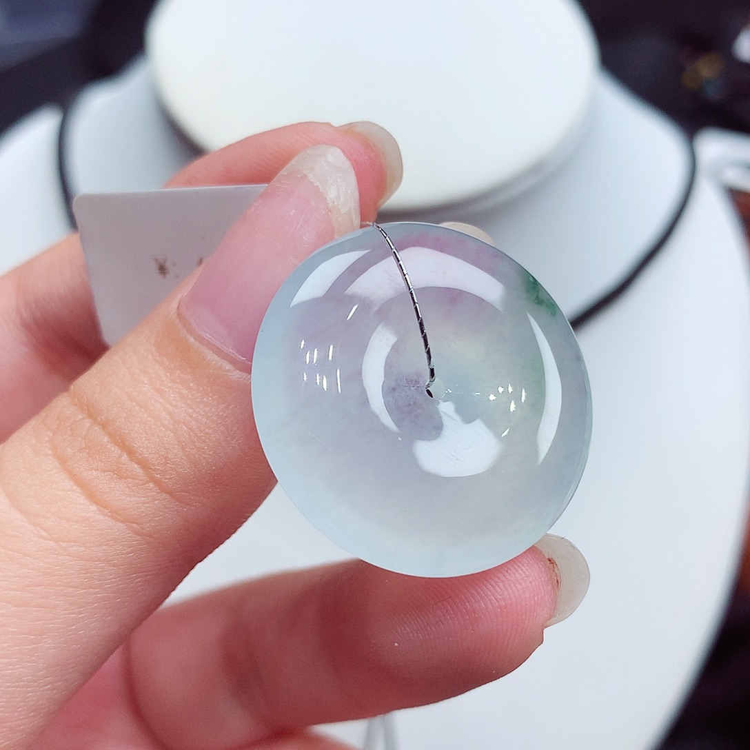 翡翠未镶嵌颈饰翡翠125，26.5/6.2