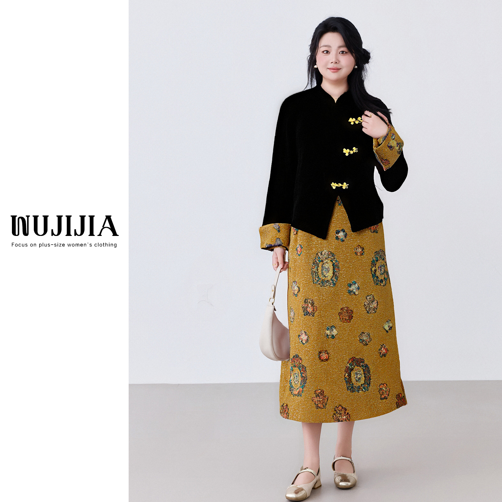 五季家/【黛金纹】秋冬新款黑色上衣+黄色长半裙两件套ZL113135