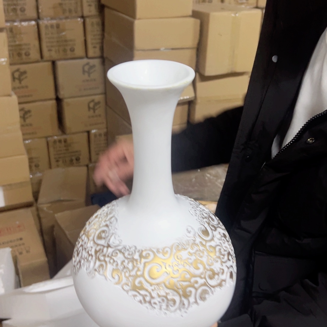 红陶红陶红陶红陶树脂花瓶