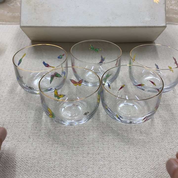 瓷片这点小事也没有了