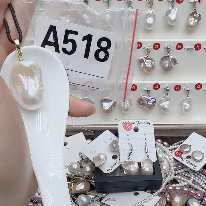 淡水珍珠颈饰未镶嵌