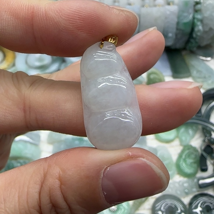 翡翠未镶嵌手链四季豆