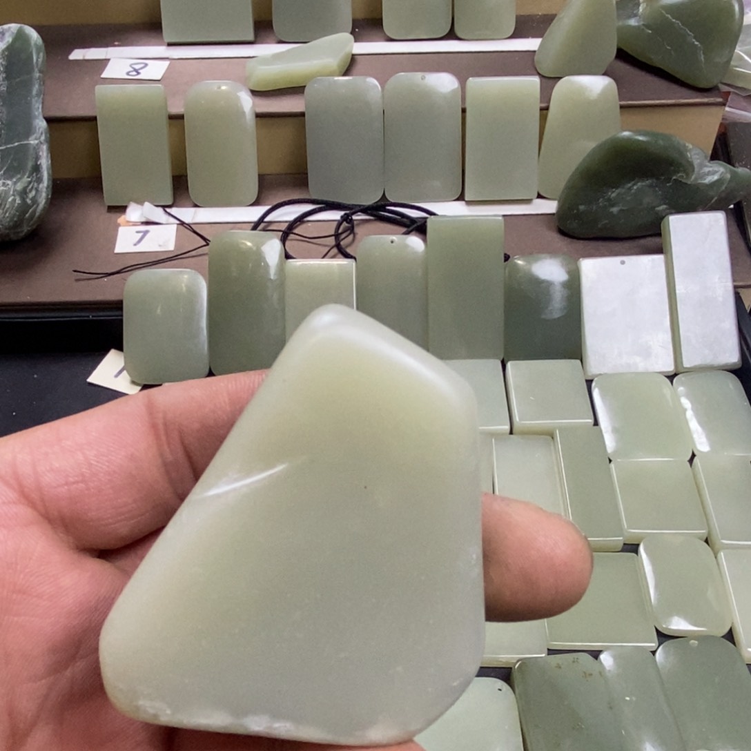 颈饰未镶嵌和田玉圆***喂024