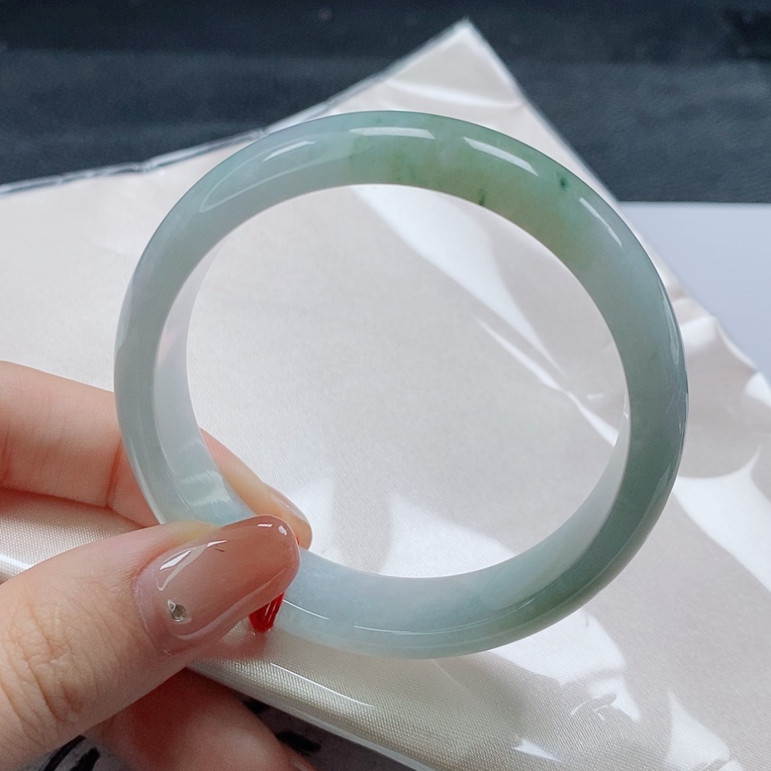 【闪购商品】未镶嵌手镯翡翠465号