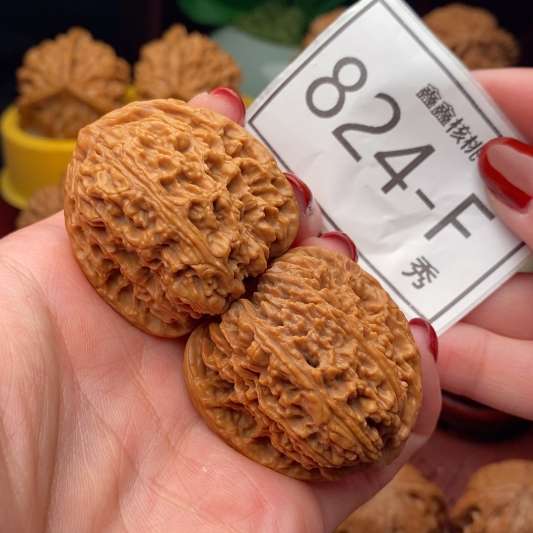 文玩核桃把件南疆38