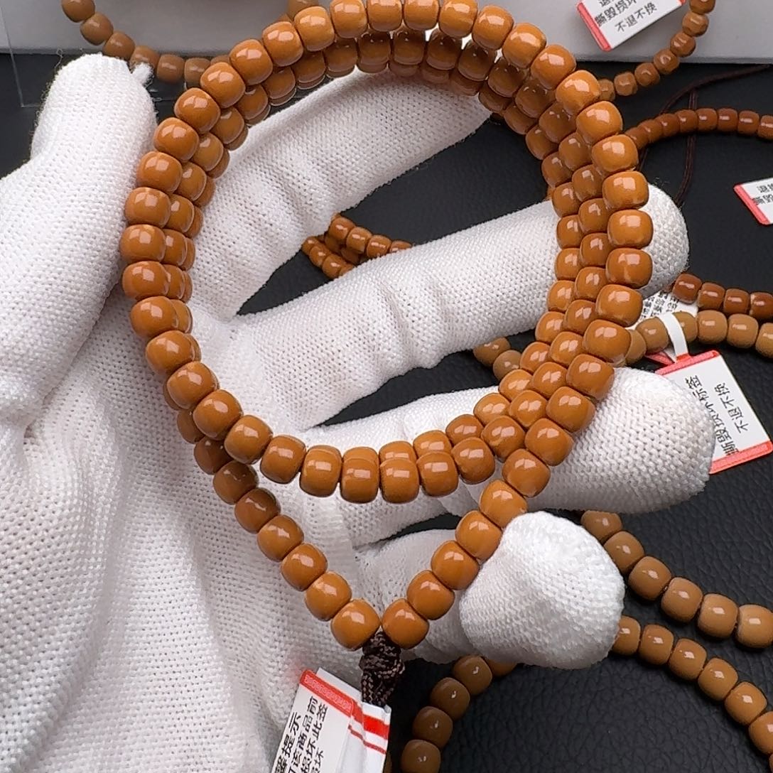 橄榄核吊坠老挝核尖长串5.9mm 微白