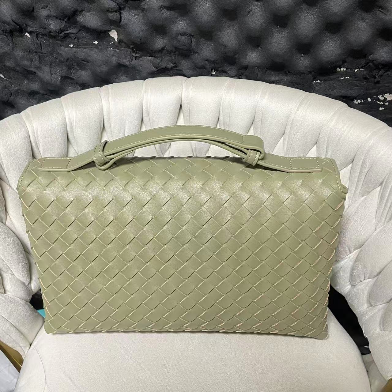 LQ-WITH-QUEEN真皮女包编织信封绿色0594