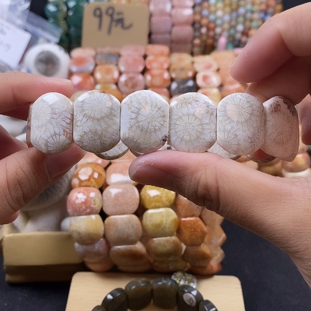 硅化珊瑚（珊瑚玉）未镶嵌手牌 上新 16