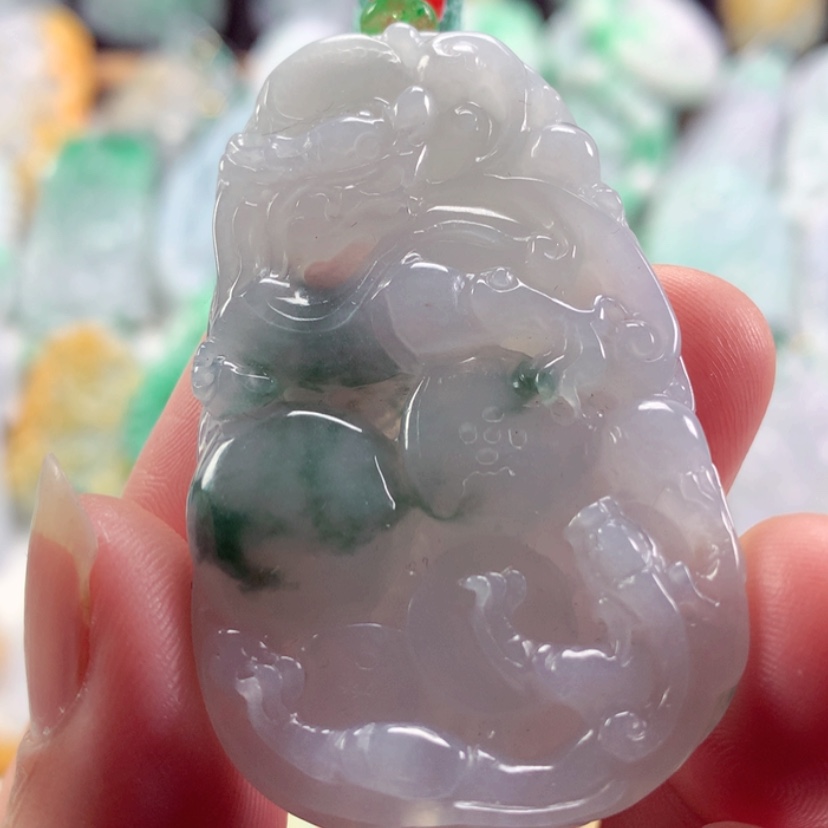 【闪购商品】翡翠吊坠(不含链)未镶嵌