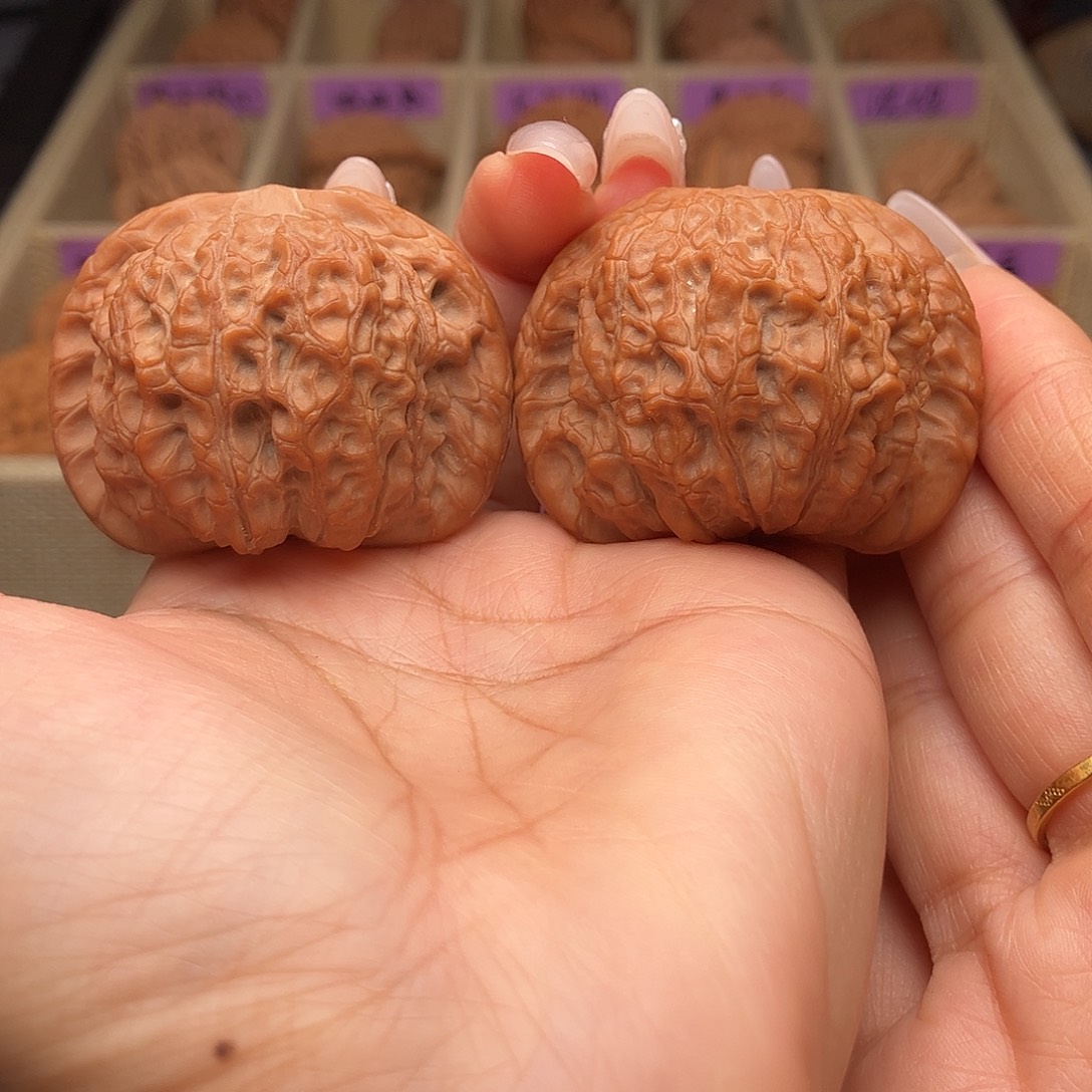 吊坠文玩核桃血麒麟45