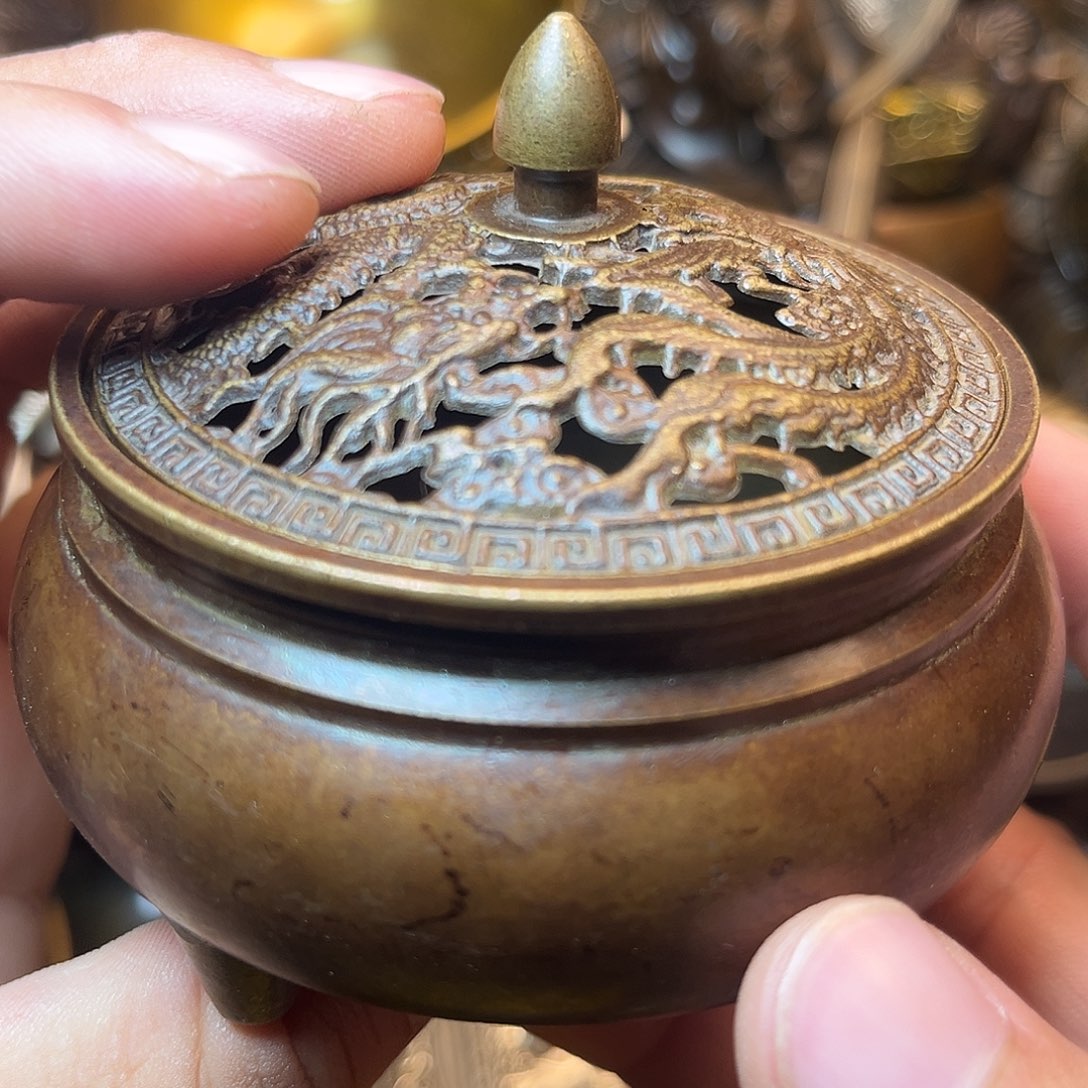 精美铜器工艺品等