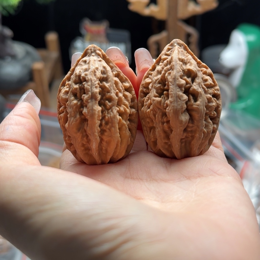 文玩核桃把件关东木子楸百核113色差