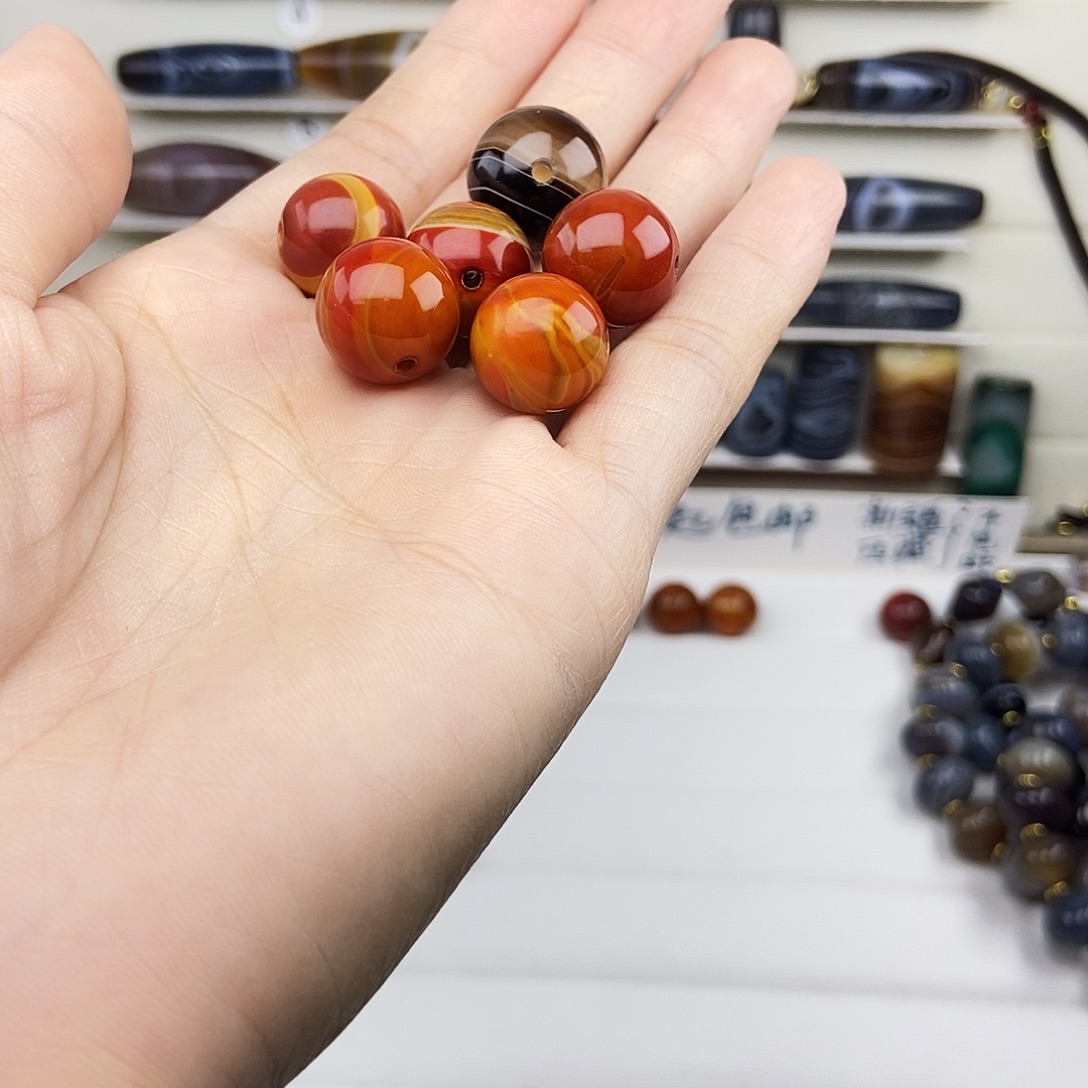 妙***行玛瑙/玉髓未镶嵌颈饰