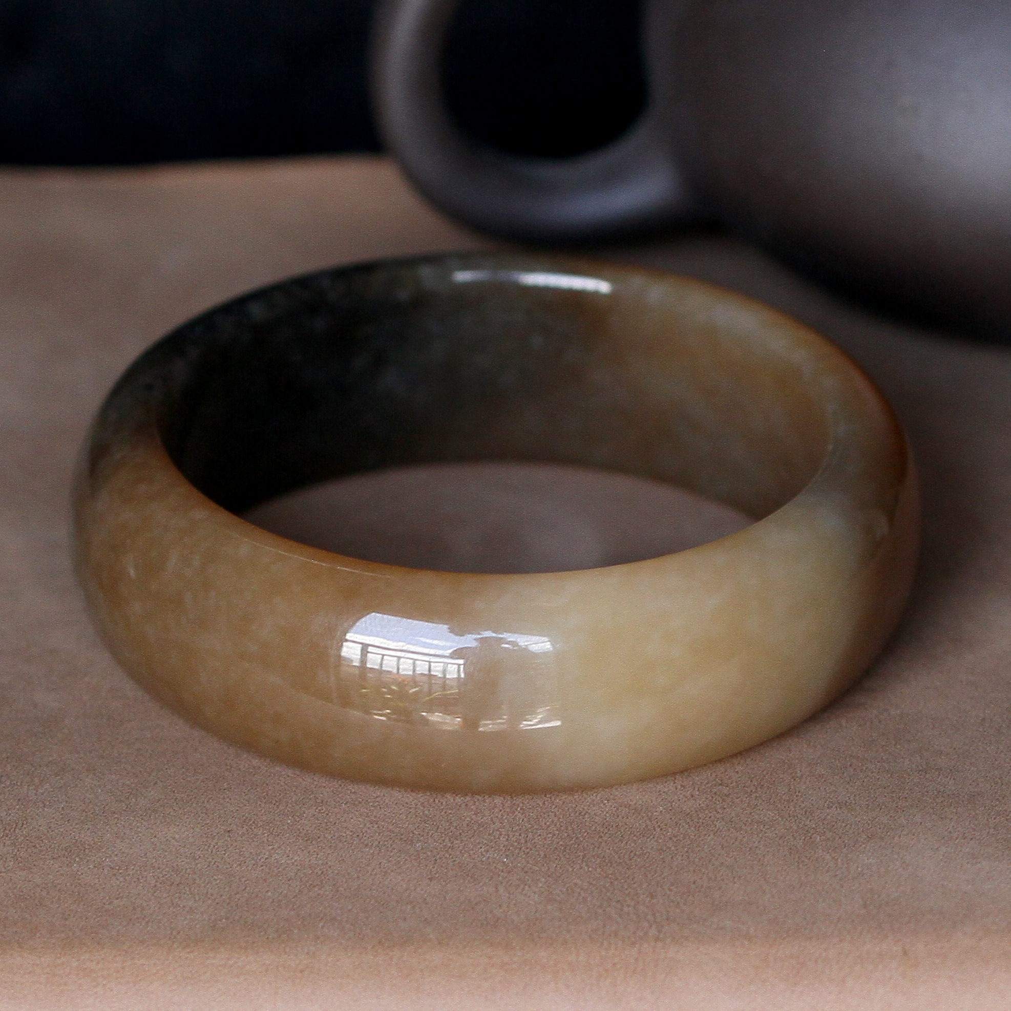 新疆天然和田玉俏糖色宽版圈口58.2mm宽20加宽