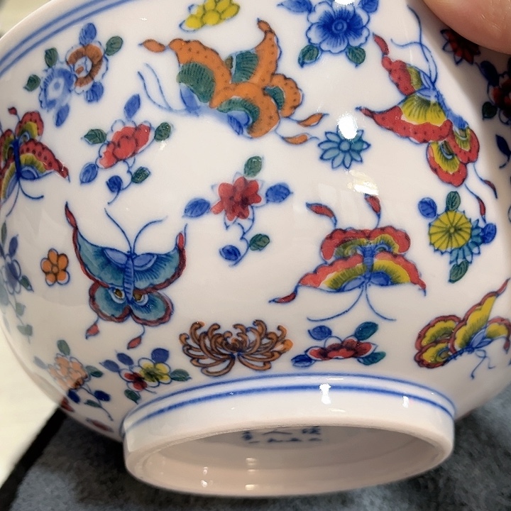 瓷片直径20厘米……红