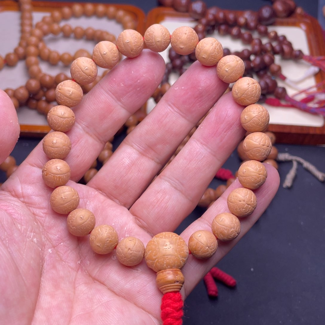 凤眼菩提吊坠凤眼