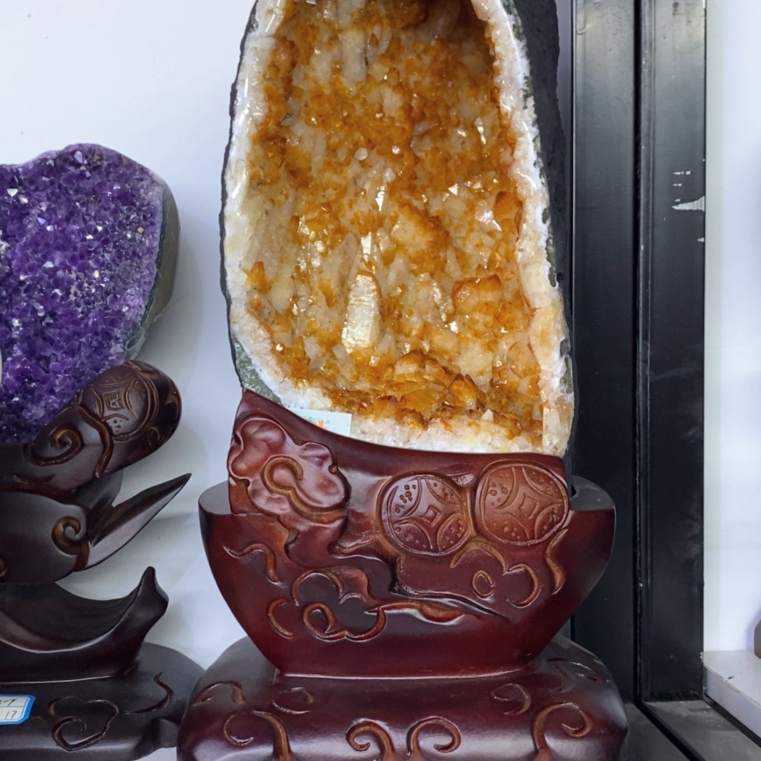 紫晶摆件未镶嵌莹