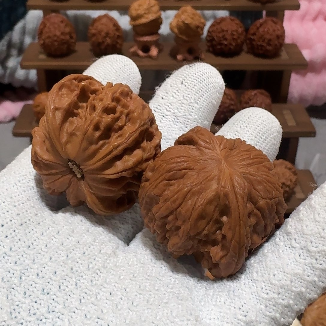 文玩核桃吊坠磨盘