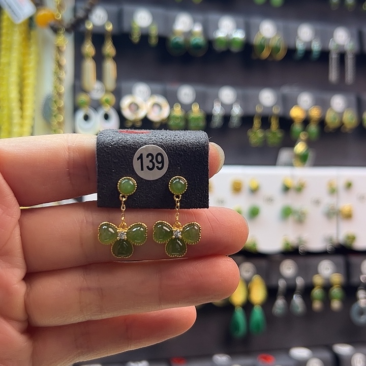 和田玉未镶嵌耳饰通体纯银天然碧玉四叶草耳坠