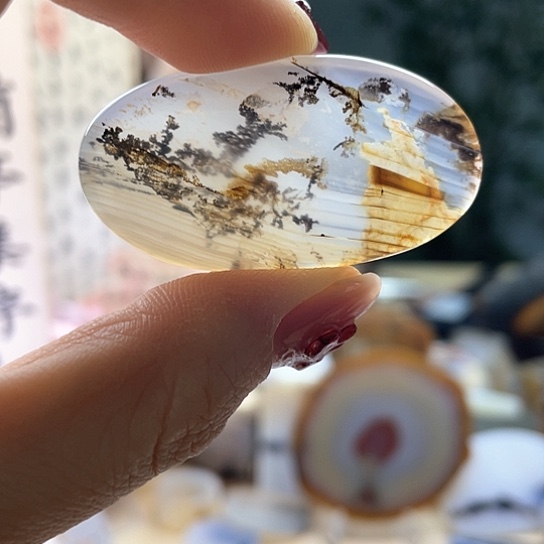 玛瑙/玉髓颈饰未镶嵌