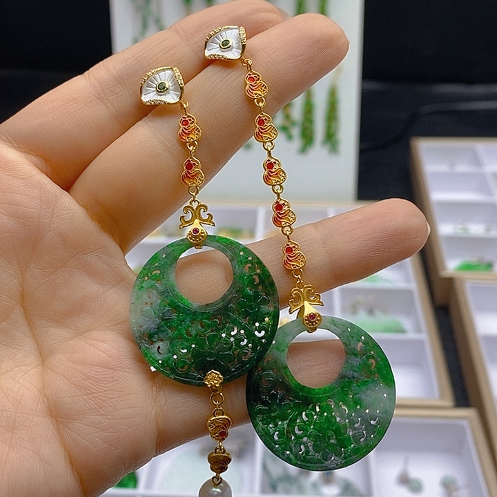 翡翠未镶嵌耳饰翡翠